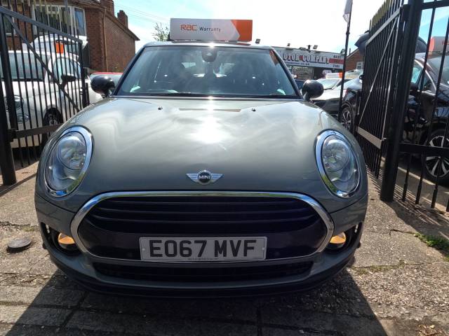 2017 Mini Clubman 1.5 Cooper Black Pack 6dr