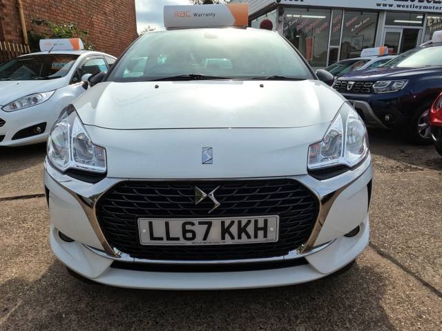 2017 Ds Ds 3 1.2 PureTech 82 Connected Chic 3dr